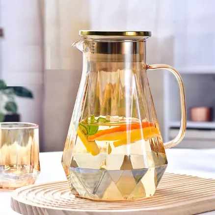 JARRA DE VIDRIO DORADA 1800 ml