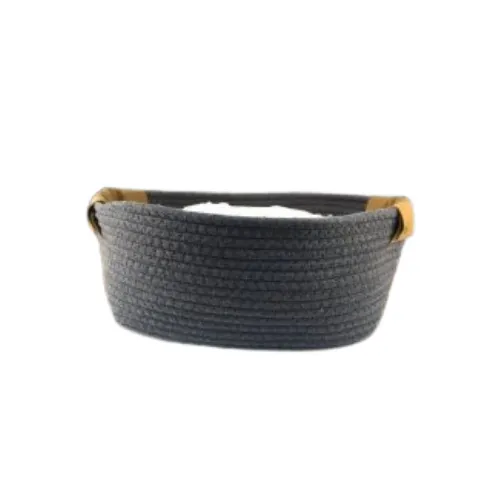 CESTA TEJIDA ALGODON OSCURA CON SUJETADOR DE CUERO
