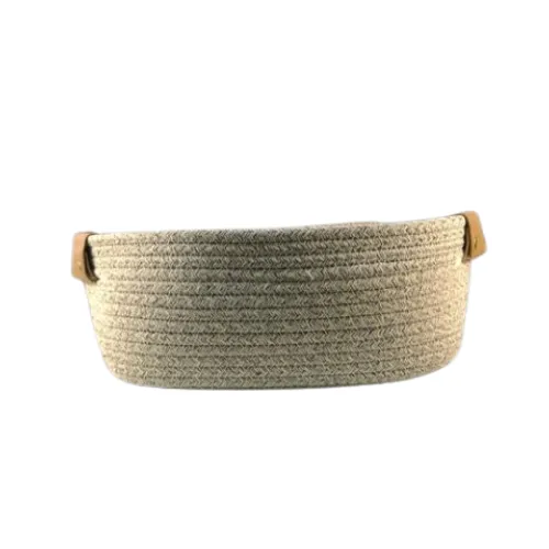 CESTA TEJIDA BEIGE CON SUJETADOR DE CUERO